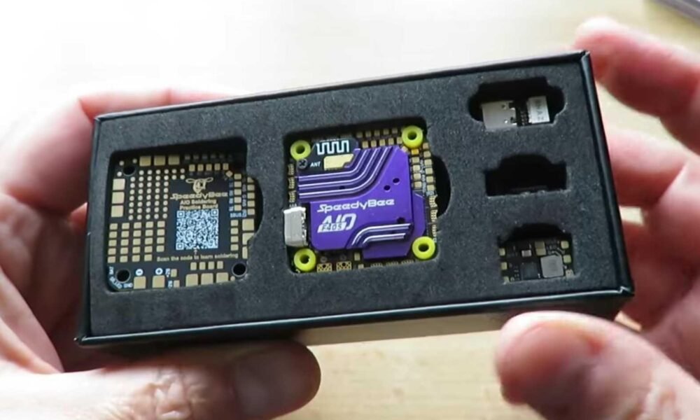 SpeedyBee F405 AIO